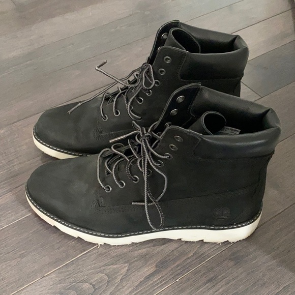Shoes - Timberland Keeley Field Boot
